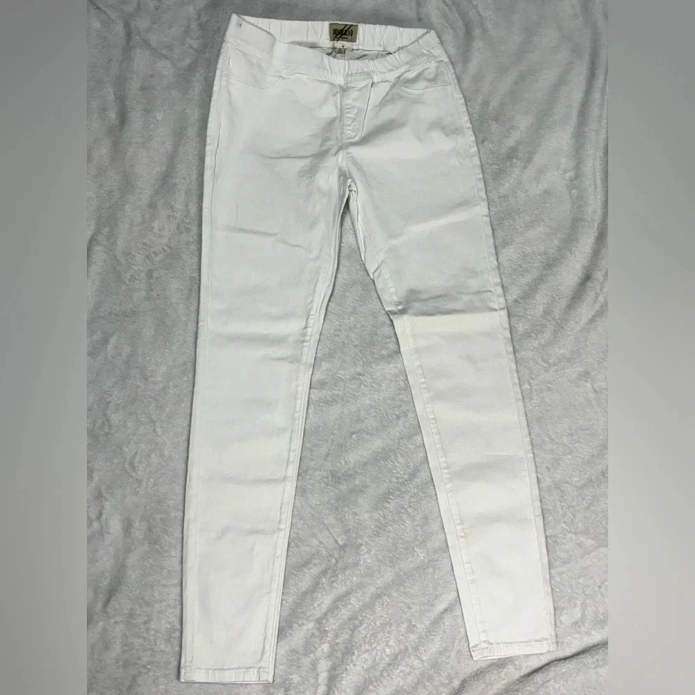 Denim Blvd Pull On Pants White Elastic Waist Casual Comfy Size M
